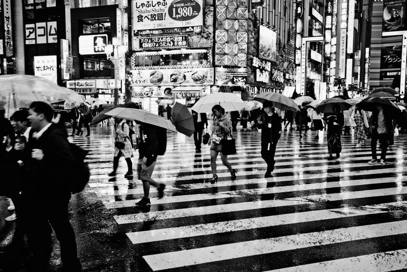 TOKYO CROSSING V - Limited Edition of 3 Photograph by Sven Pfrommer